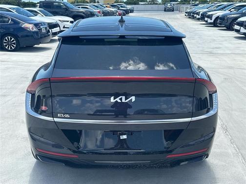 Panthera Metal Gray 2026 Kia EV6 Wind RWD