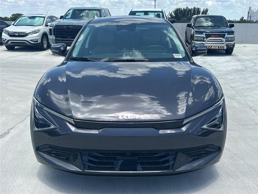 Panthera Metal Gray 2026 Kia EV6 Wind RWD