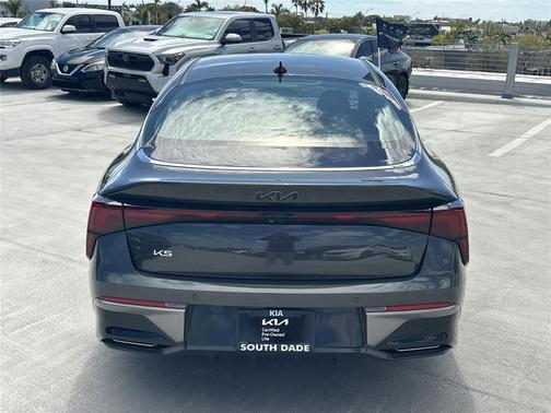 2025 Kia K5 LXS