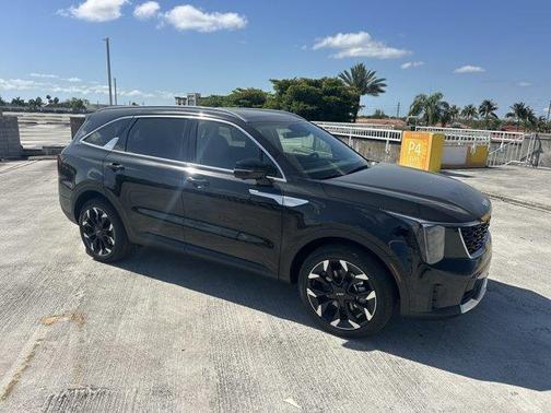 2025 Kia Sorento SX