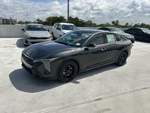 2025 Kia K4 GT-Line Turbo