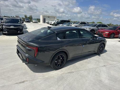 2025 Kia K4 GT-Line Turbo