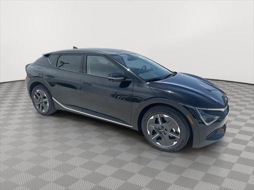 2025 Kia EV6 Light Long Range