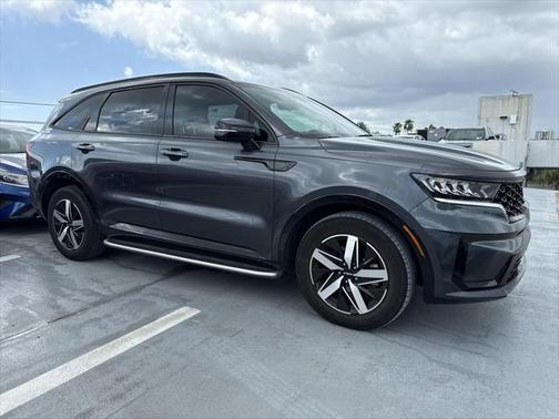 2022 Kia Sorento S