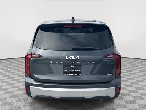 2023 Kia Telluride LX