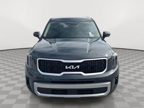 2023 Kia Telluride LX