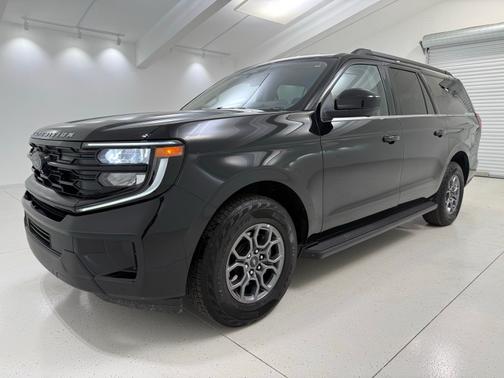 Agate Black Metallic 2025 Ford Expedition Max Active