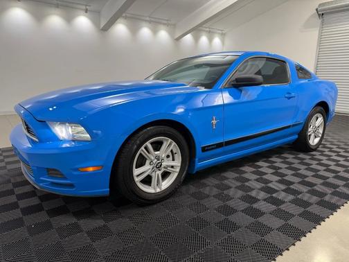 2013 Ford Mustang V6