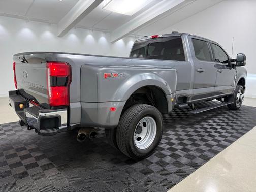 2024 Ford F-350 Lariat Super Duty