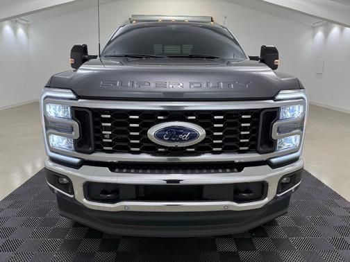 2024 Ford F-350 Lariat Super Duty