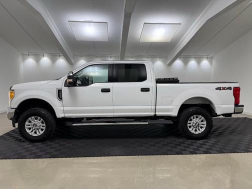 2017 Ford F-250 XLT