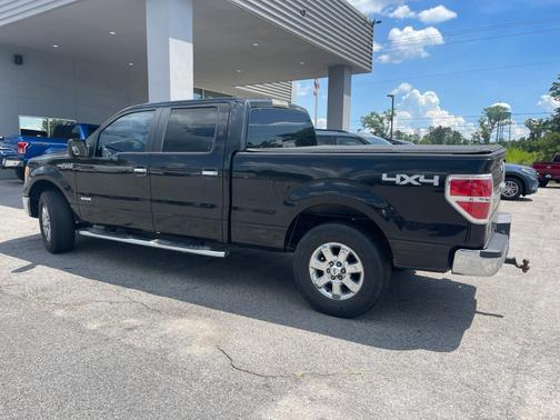 Tuxedo Black Metallic 2014 Ford F-150 XLT