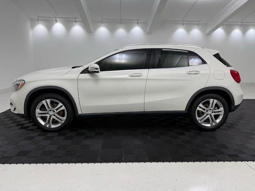 2018 Mercedes-Benz GLA 250 Base