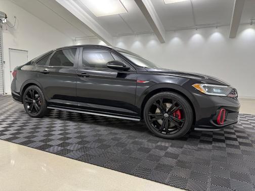 2022 Volkswagen Jetta GLI 2.0T Autobahn