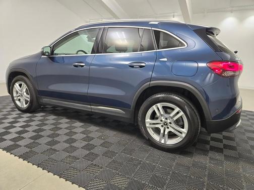 2022 Mercedes-Benz GLA 250 Base
