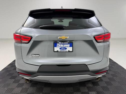 Sterling Gray Metallic 2023 Chevrolet Blazer 2LT