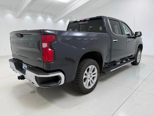 Dark Ash Metallic 2024 Chevrolet Silverado 1500 LTZ