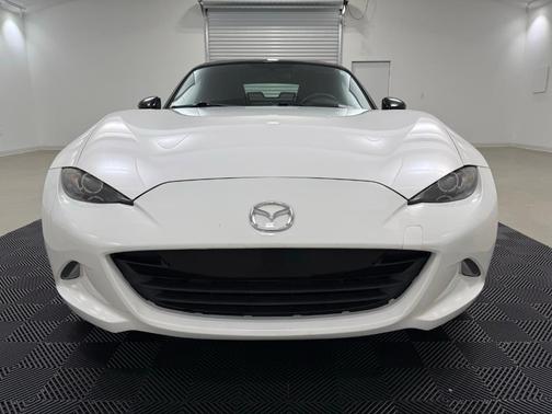 2017 Mazda MX-5 Miata Club