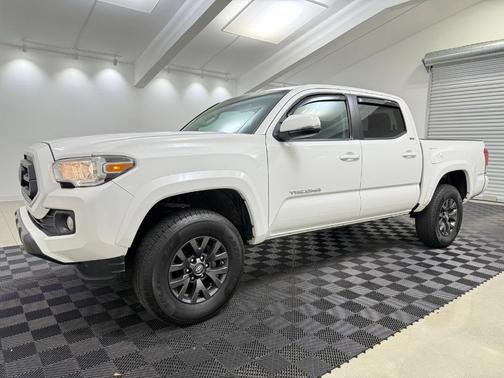2021 Toyota Tacoma SR5