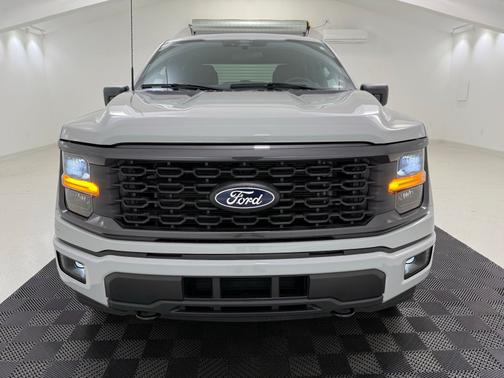 Avalanche 2024 Ford F-150 STX