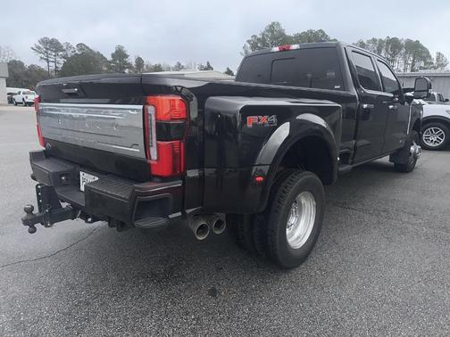 2024 Ford F-350 Platinum