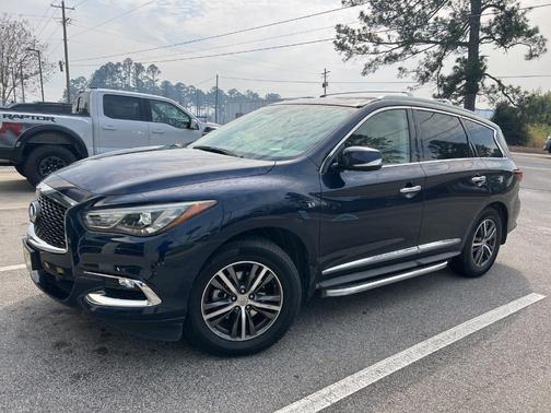2017 INFINITI QX60 Base
