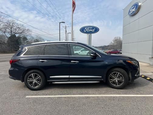 2017 INFINITI QX60 Base