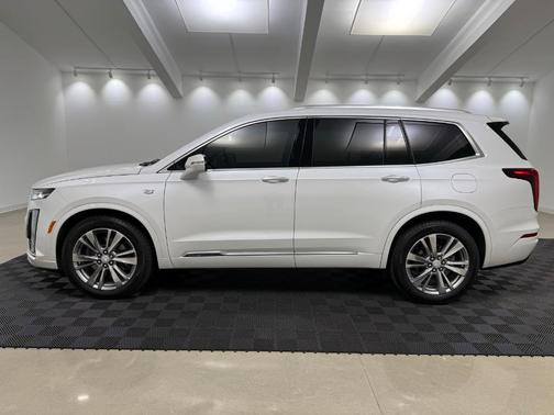 2024 Cadillac XT6 Premium Luxury FWD
