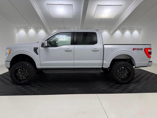 Space White Metallic 2022 Ford F-150 Lariat
