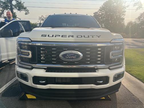 2023 Ford F-450 Platinum