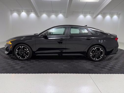 Ebony Black 2023 Kia K5 GT-Line