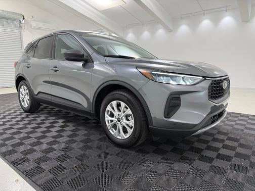 Gray Metallic 2025 Ford Escape Active