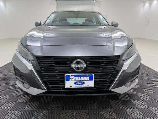 Gun Metallic 2024 Nissan Altima 2.5 SV