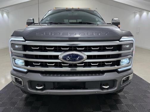 2024 Ford F-350 Platinum