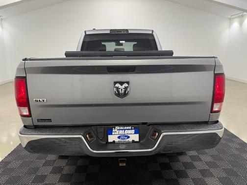 2021 RAM 1500 Classic SLT