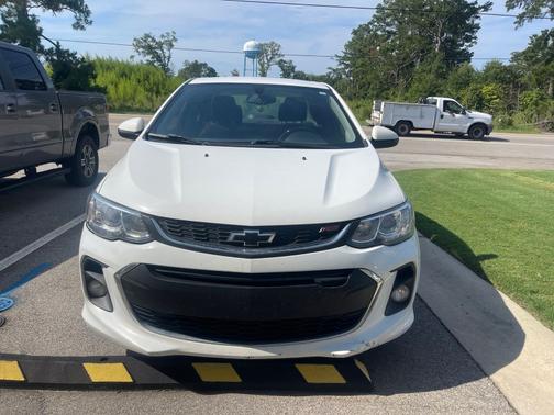 Summit White 2020 Chevrolet Sonic LT
