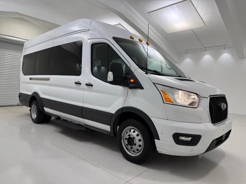 2022 Ford Transit-350 XLT