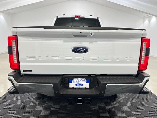 2025 Ford F-350 Lariat Super Duty