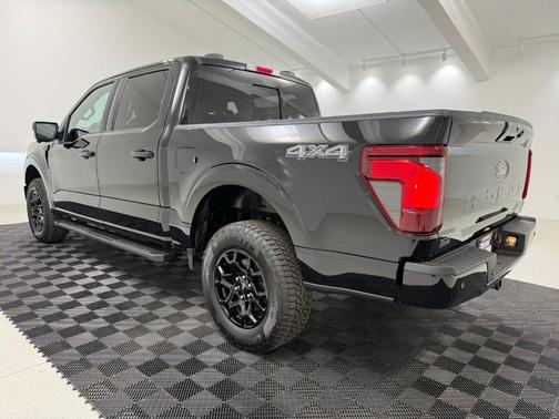 Agate Black Metallic 2026 Ford F-150 XLT