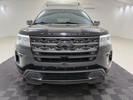Shadow Black 2018 Ford Explorer XLT