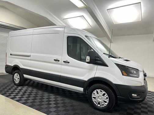 2024 Ford E-Transit Base