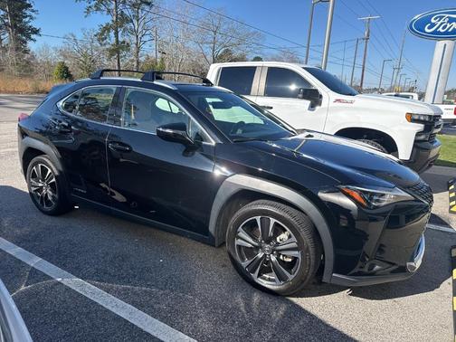 2021 Lexus UX 250h Base