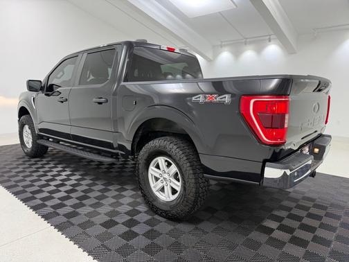 Black Metallic 2021 Ford F-150 XLT