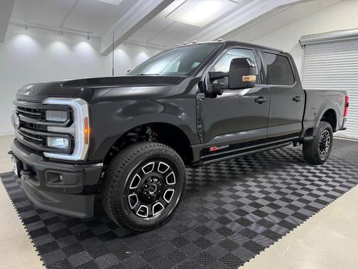 2026 Ford F-350 Platinum