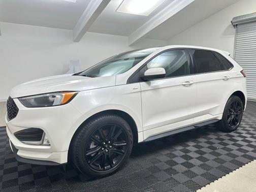 2024 Ford Edge ST Line