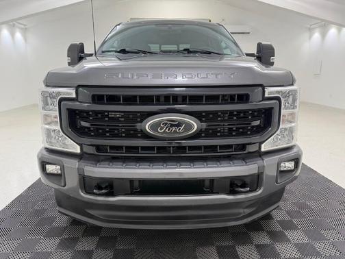 Gray Metallic 2022 Ford F-250 XLT