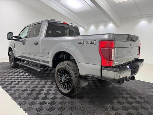 Gray Metallic 2022 Ford F-250 XLT