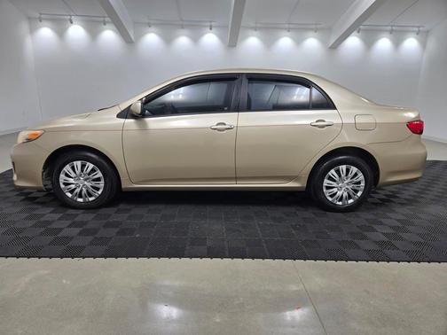 2011 Toyota Corolla LE