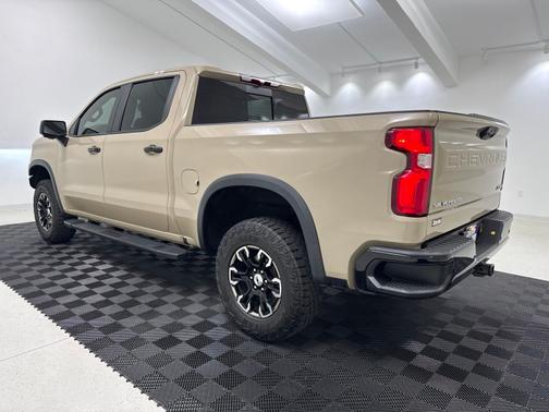 Sand Dune Metallic 2023 Chevrolet Silverado 1500 ZR2