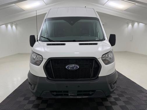 Oxford White 2024 Ford Transit-250 Base